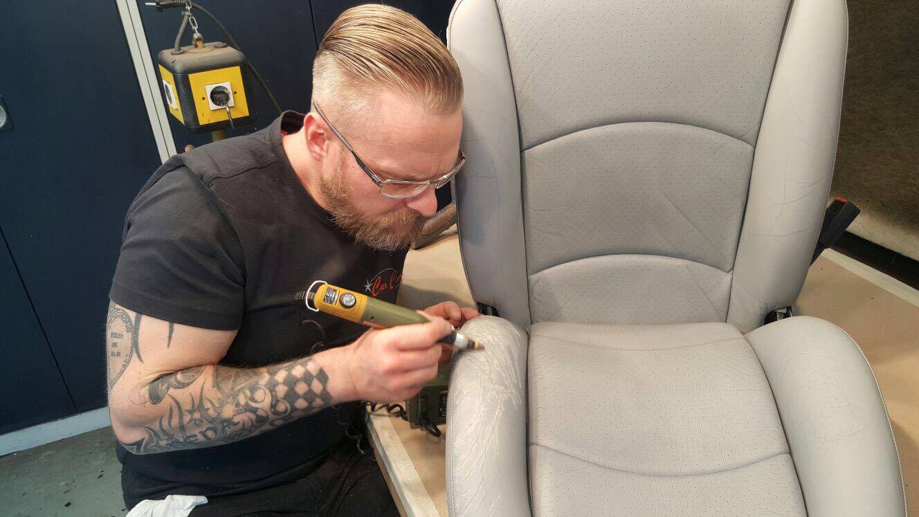 Car cosmetic lederreperatur